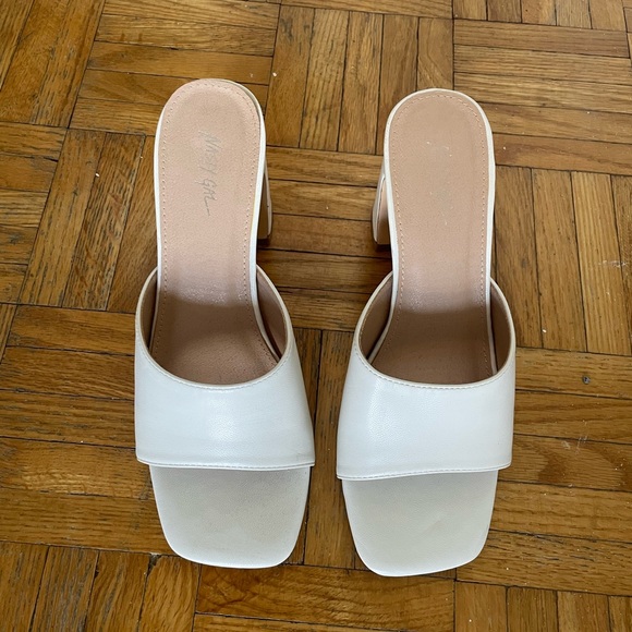 Faux leather open toe heeled mules - Nasty Gal - Picture 3 of 3